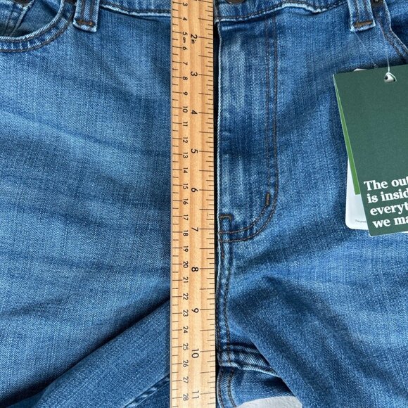 LL Bean Classic Fit Straight Leg Jeans, Size 36/29 - Picture 10 of 12